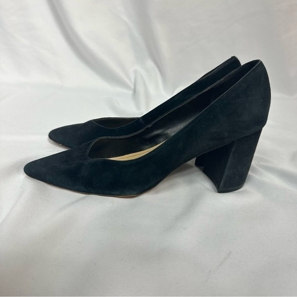 MARC Fisher Suede Black Pumps in Size 7.5M - Picture 2 of 6
